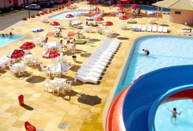 Diroma Fiori - Hoteis Com Roupa De Cama --- Destinos Combinados Turismo Caldas Novas Dış mekan fotoğraf