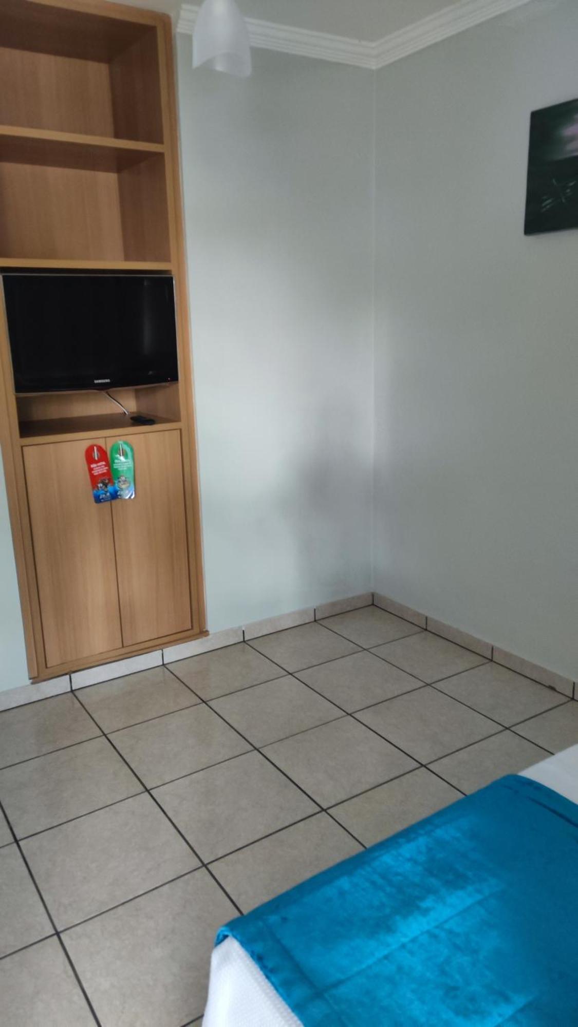 Diroma Fiori - Hoteis Com Roupa De Cama --- Destinos Combinados Turismo Caldas Novas Dış mekan fotoğraf